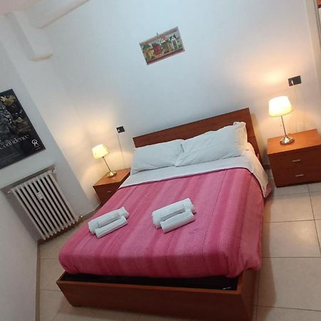 רומא Olimpo Apartments St John In Lateran מראה חיצוני תמונה