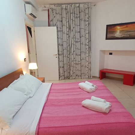 רומא Olimpo Apartments St John In Lateran מראה חיצוני תמונה