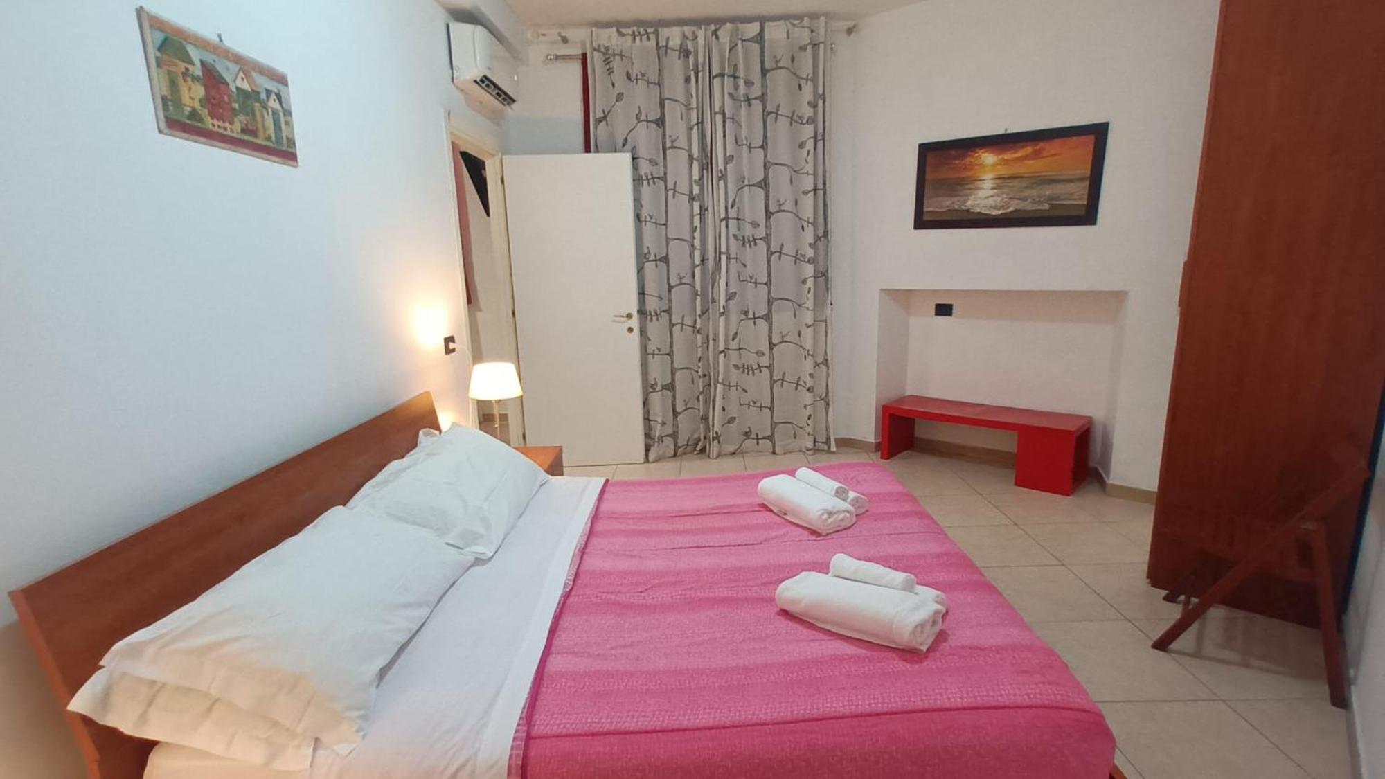 רומא Olimpo Apartments St John In Lateran מראה חיצוני תמונה
