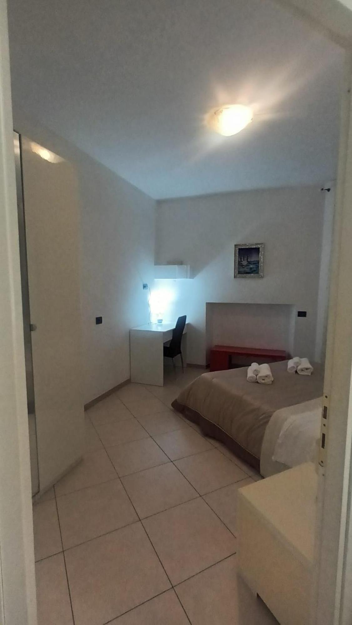 רומא Olimpo Apartments St John In Lateran מראה חיצוני תמונה