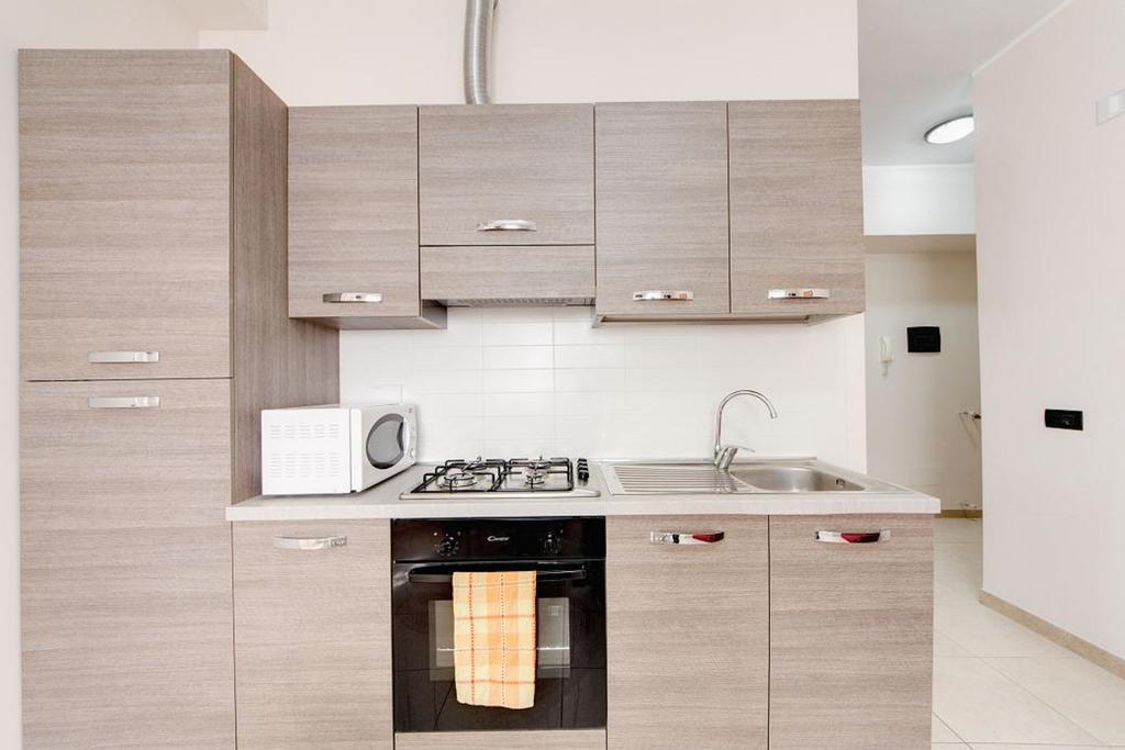 רומא Olimpo Apartments St John In Lateran מראה חיצוני תמונה